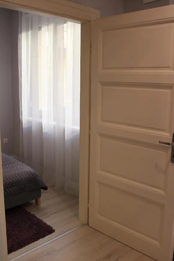 Greyblack Styles Apartment Budapest Hungría
